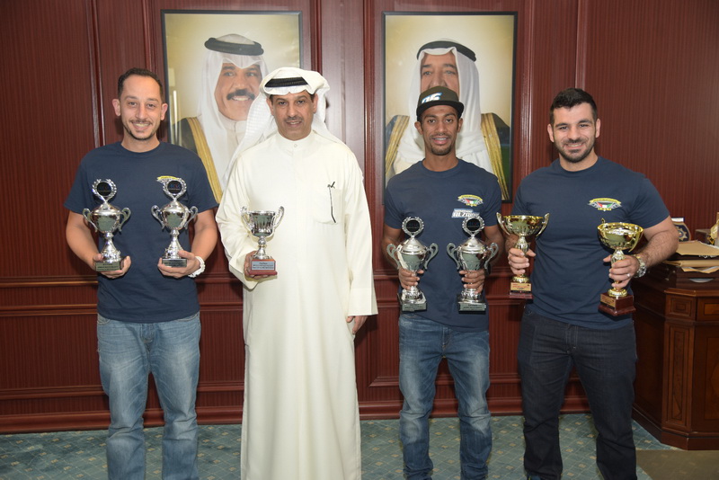 مدير عام الهيئة يستقبل ابطال الدراجات النارية